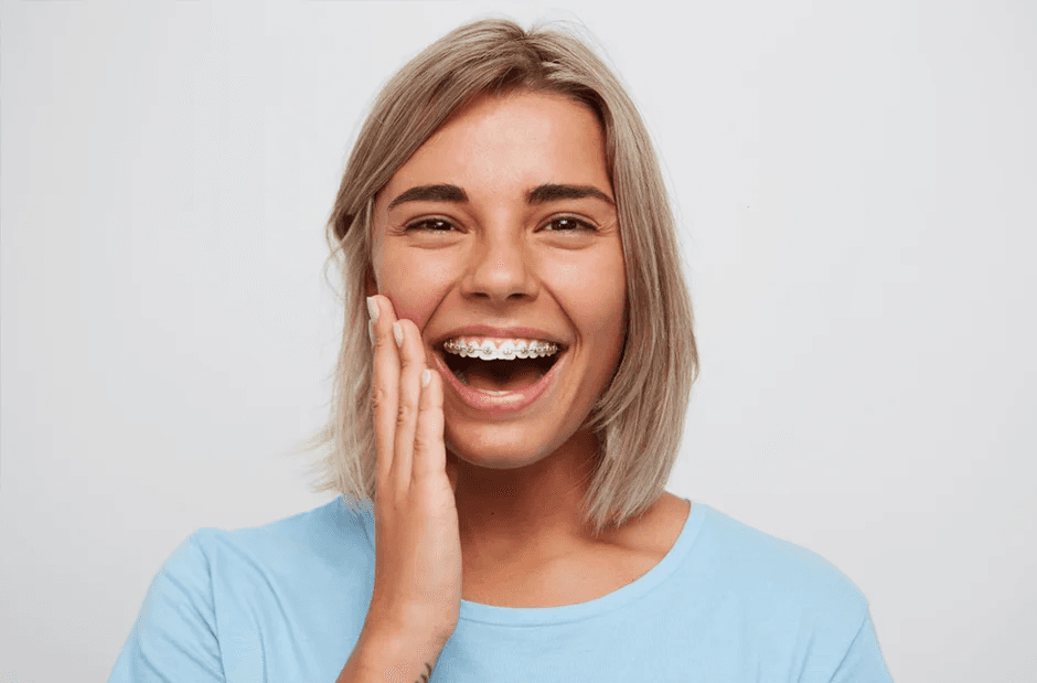 Niềng Răng Ở Tuổi Trưởng Thành: Có Quá Muộn Để Thay Đổi Nụ Cười Của Bạn Không?